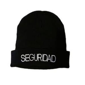 Gorro con forro de Polar con letras "SEGURIDAD".