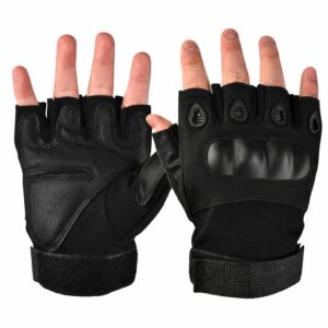 Guantes tácticos dedos cortos.